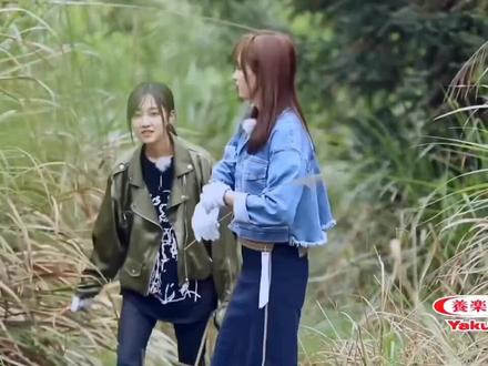 竹林比武#冯薪朵 #黄婷婷 #SNH48 #蜜食记