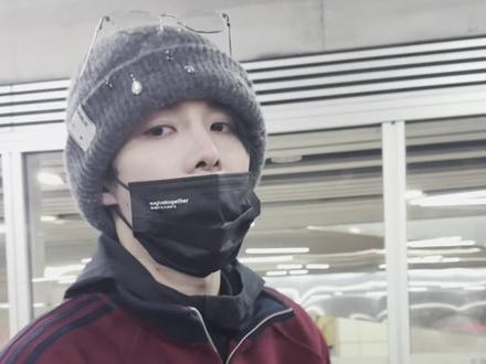 缘分落地生根是 我们@陈建宇_de #陈建宇 #陆臻 #52 #帅哥 #哥哥