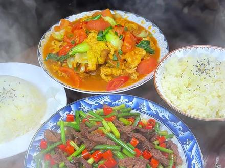 炒菜米饭 俩家常小菜配一碗白米饭,香到舔碗,这才是咱西北人最舒坦的一顿饭!#农村柴火灶 #炒菜米饭 #农村美食 #美食教学