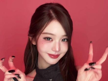 【独家】员瑛对你微笑
#IVE #张员瑛
#白菜对我笑手势舞