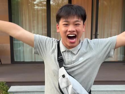 青春没有售价,考完他再度假#黄不溜秋#安吉不夜城 #安吉奇幻嘉乐比