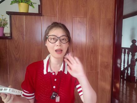 高频使用一年后,哈浮X1的分享与吐槽 昨天大疆Dji Neo发布,我一看,这不就是对标哈浮X1做的吗?
摄影参数略微提高,根据各大首发博主的测评视频来看,各种跟随模式还真不如Hover X1
哈浮10月份也要发新品Hover X1pro和 Hover X1promax. 各项参数大升级。
那到底这种跟随类的vlog无人机好用吗?
你可以先我使用一年后的感受,考虑是否适合你的使用场景
再去对比dji neo和哈浮新品的参数后再做出购买决策。
作为消费者看两家卷起来,喜闻乐见!!!
这期视频剪了很久,没想到拖到了dji neo发布
那关于我之后买哪个?下一期视频跟大家聊。
#哈浮飞行相机 #哈浮代言人 #DJIneo #大疆djineo #科技启示录