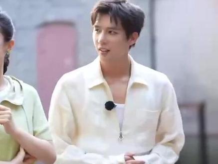 央视《城市风华录》在天一阁取景 “宁波小歪”王安宇分享“书香宁波”