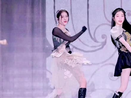 2022上半年在韩国油管上搜索量最多的女团成员TOP20丨二代少时依旧能打丨五代新人崭露头角丨粉墨红贝贝女娃多人上榜丨少时芙两人上榜丨妈木阿粉噜妹吒荔炽一人上榜 #女团 #金泰妍 #张元英 #jennie #柳智敏 #朴彩英 #田小娟 #赵美延 #金智秀 #朴秀荣 #崔乂园 #宋雨琦 #林允儿 #金佳蓝 #Minnie #郑恩地 #李瑞 #裴珠泫 #华莎 #福富月 #姜涩琪 #少女时代 #ive #blackpink #aespa #gidle #redvelvet #ohmygirl #lesserafim #apink #mamamoo #billlie