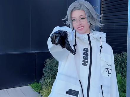 你掉的是哪个苍月? 想起这个视频没在dy发过(?
“都可以是 都可以是”
🌙:诺晞
🌊:Nyaomi
#苍澄 #cos #苍月卫人 #澄野拓海 #百日战纪