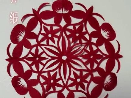 脱稿教大家剪六角团花#非遗传承 #剪纸教程六角团花#传承文化 #剪纸教程 #手艺人在抖音