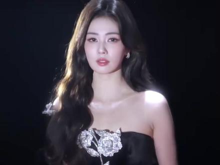 王者荣耀你就仗着白鹿宠你尽情玩抽象吧 #白鹿 #王者荣耀 #白鹿代言王者荣耀 #峡谷闺蜜 #王者荣耀代言人