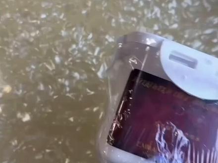 测评真假微恐假水 #微恐假水 #假水抱抱奶