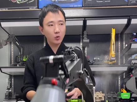 三合一遥控挖掘机玩具车大号无线电动仿真挖土机男孩工程玩具
#遥控挖掘机 #挖掘机玩具 #玩具车挖掘机 #男孩工程玩具 #仿真挖土机