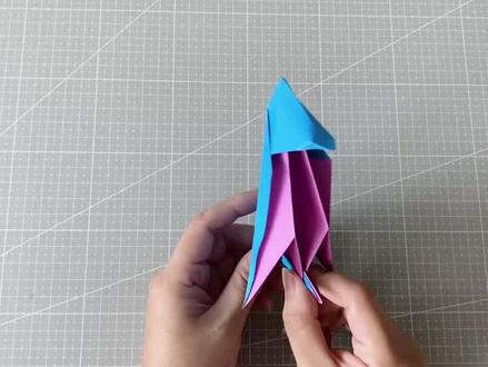 教你用一张纸叠企鹅,步骤详细又简单,看一遍就学会了! #手工制作 #手工折纸 #折纸玩具 #亲子手工