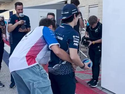 加斯利与角田桑的友谊👬
#f1 #方程式赛车 #f1美国大奖赛 #加斯利 #角田裕毅