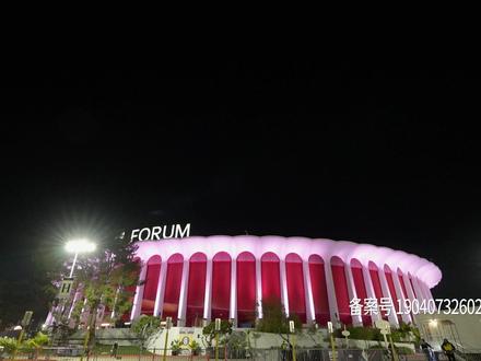 《兄“棣”们的全明星》EP02正式上线!三条纹兄弟的LA惊喜日,王鹤棣正式亮相名人赛,还有三条纹兄弟团LA时尚大片出街!帅迷糊了!#兄棣们的全明星 #三条纹兄弟 #adidasBasketball