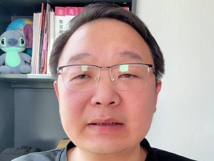 2026 郑州中考:5 月决定升学大半格局! 2026 郑州中考生家长必看!
中考一半命运在 6 月考试,另一半全在 5 月布局!
一模二模合并出分、名校签约窗口期、分配生核对、艺体测试、3+4 中本贯通、民办兜底,关键时间线 + 政策机会一次性讲清!
6 月志愿填报仅 4 天,5 月提前规划才不滑档、不浪费分数!
想要 2026 郑州中考升学手册评论区打【升学】
需要志愿规划分析评论区打【规划】
#郑州中考 #2026郑州中考 #郑州中考志愿填报 #郑州初三 #郑州中考签约