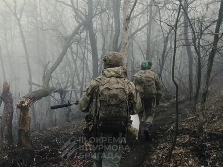 俄军多方向推进施压|乌军处处被动屡遭重创|战场颓势难以逆转! #俄乌每日局势 #俄乌形势最新进展 #内容启发搜索