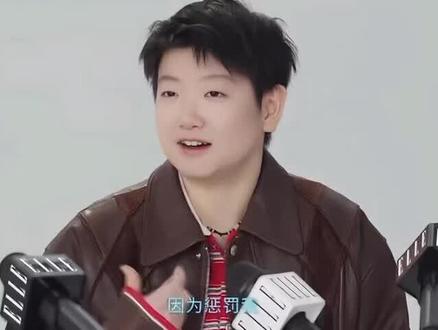 被罚1万米的缘由 莎莎:真的很不高兴#孙颖莎