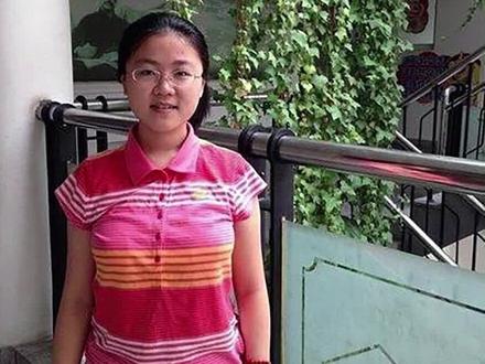 8年前,那个从港大退学,重考北大的辽宁状元刘丁宁,如今怎样了