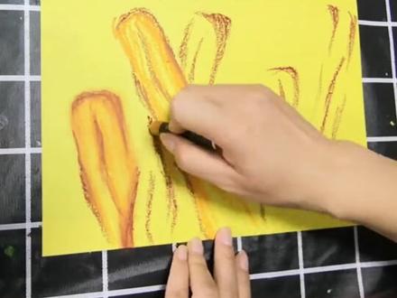 #创意美术素材分享 #油条 停课期间小朋友们就在家里尝试自主画画吧✊