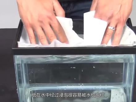 老外用硬纸板制作做巨大纸船,竟然能载人航行,全程高能别眨眼!