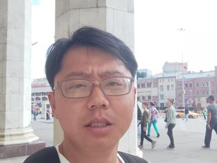 异国他乡语言不通,售票处太多太难找,王工直呼买火车票头大死了#海外旅行 #火车站 #售票处 #莫斯科旅游 #火车票