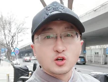 支持为老百姓传播知识@抖音小助手 #鹤叔 #医学科普 #涨知识 #转发 #脚臭