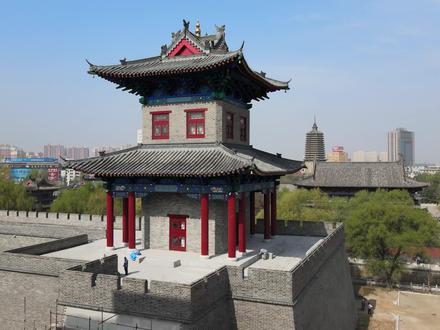 这个视频告诉你辽阳平湖楼、青年湖何时对外开放? #平湖楼 #青年湖 #辽阳 #广佑寺 #辽阳平湖楼