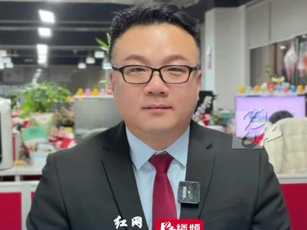 54岁瞿颖凭活人感翻红!经纪人喊话:别再介绍工作了#瞿颖活人感 #内娱真性情 #拒绝加班打工人共鸣#瞿颖凭“活人感”翻红#红网视评