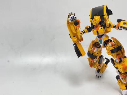 炫卡斗士W 捷豹塔姬、诡翼伯爵、荒原银卫变形展示