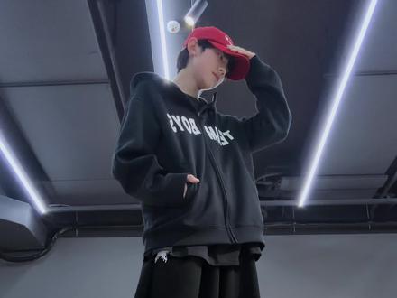 我年少 你飘渺#张嘉懿Austin #cortis #cortis进行曲 #开始跳舞吧 #养成系