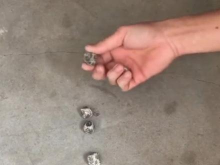 这是多少人的回忆?#抓石子游戏 #童年回忆