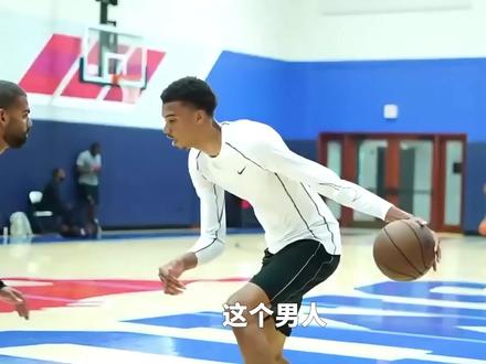 《文班亚马是如何做到合理打球的?》 21岁的他早也有了巨星胸怀#抖音生活观察计划 #文班亚马 #马刺 #马刺vs雷霆