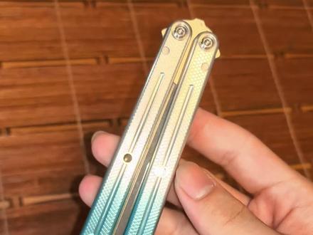 #蝴蝶刀
帮儿子免费调的无疆海妖 #蝴蝶刀
@倪嘉铖旅游团