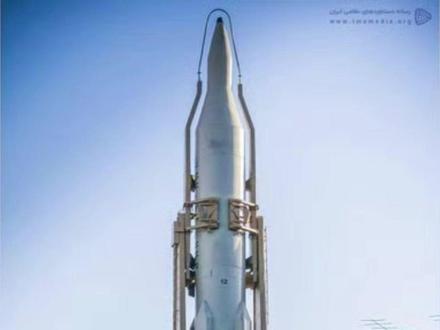 3月19日,为前情报部长哈提卜进行报复,#伊朗动用新一代自杀式无人机机群进行大规模无人机袭击,启动"真实承诺-4"第64波行动,#伊朗称命中美国第五舰队