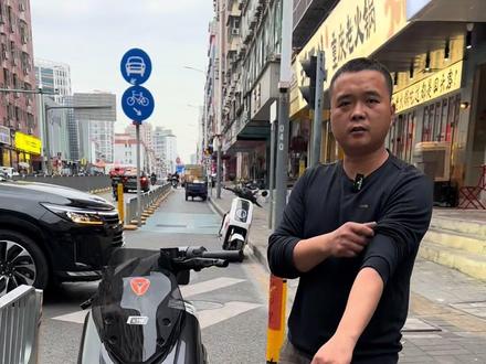 #上热门话题🔥🔥🔥 雅迪冠能白鲨二代,配置详解#厉害了我的车🔥🔥🔥 #电动车 #电动自行车 #同城热点