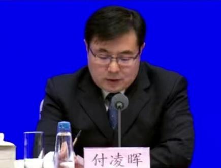 【国家统计局:#前10个月社会消费品零售总额同比增长百分之四点三】 14日,在国新办举行新闻发布会上,国家统计局新闻发言人、总经济师、国民经济综合统计司司长付凌晖介绍2025年10月份国民经济运行情况,并答记者问。#新兴消费持续壮大#10月份国民经济保持总体平稳