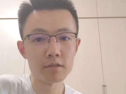 为什么token计费分为输入输出和缓存命中不命中。是涉及到PD分离和kv cache两个概念。
所以华为昇腾950和英伟达vera rubin都针对PD分离做了专用型号。
#英伟达 #华为 #AI #GPU #token