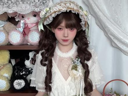超适合春日的铃兰刺绣绿色cla系Lolita分享。#吃我一波lolita安利 #lolita安利 #lo娘日常 #lolita #lolita上新