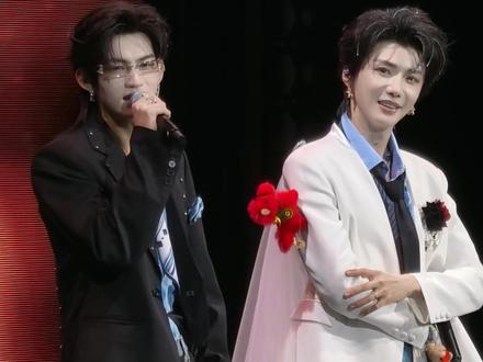 3月5日 来啦来啦!走秀啦!太帅啦!大家都喜欢逗小孩,哈哈哈!#郝熠然 #云旗