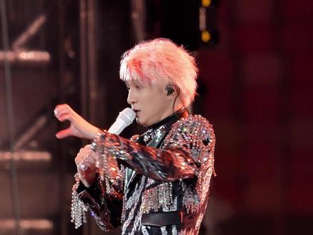 饭撒版《其实》,薛之谦,掌管饭撒界的神!#薛之谦#薛之谦万兽之王巡回演唱会 #其实 #万兽之王