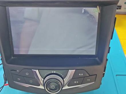 比亚迪宋多媒体屏幕,黑屏、闪屏不开机,主板哪里问题?怎么修复