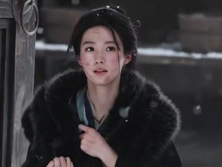 当恶意涌向你时,你的善举就该被看见#卢昱晓 #何不同舟渡 #演员 #内娱 #女演员