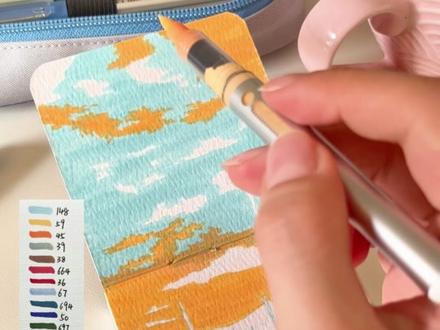 时长25分钟【完整教程】丙烯马克笔·归途晚霞 使用工具:泰驰马克丙烯马克笔
纸张:8*8悦声风蚀印记摸鱼本
#丙烯马克笔教程#原速版#丙烯马克笔#手绘#丙烯马克笔绘画