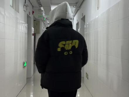 小皮裙 大波浪~走路一秒一个样#野狼disco #御姐#当你走路用腰发力