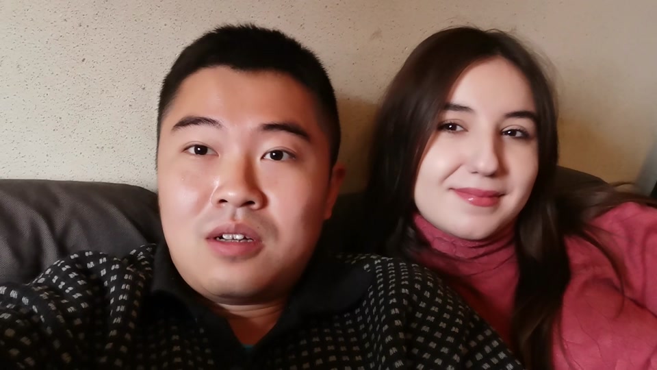 中国小伙为什么跋山涉水到亚美尼亚,最后迎娶美丽的亚美尼亚媳妇