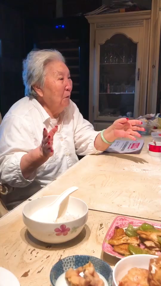 鲍美瑶的奶奶郭莹_鲍美瑶奶奶郭莹简介