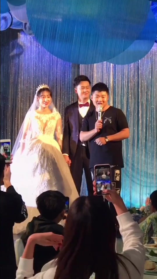 高火火老婆个人简介 - 抖音