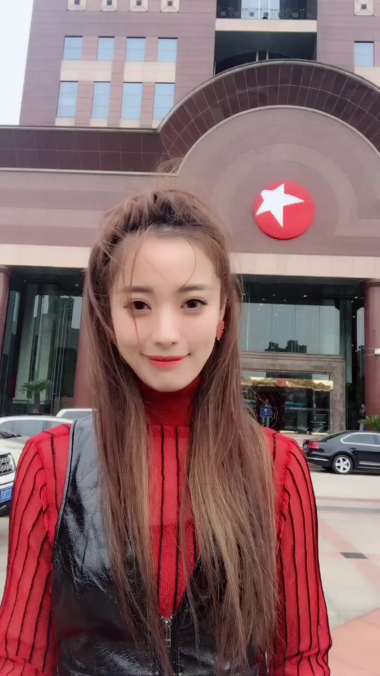 司雯嘉情商这么低怎么当上主持人的 - 抖音