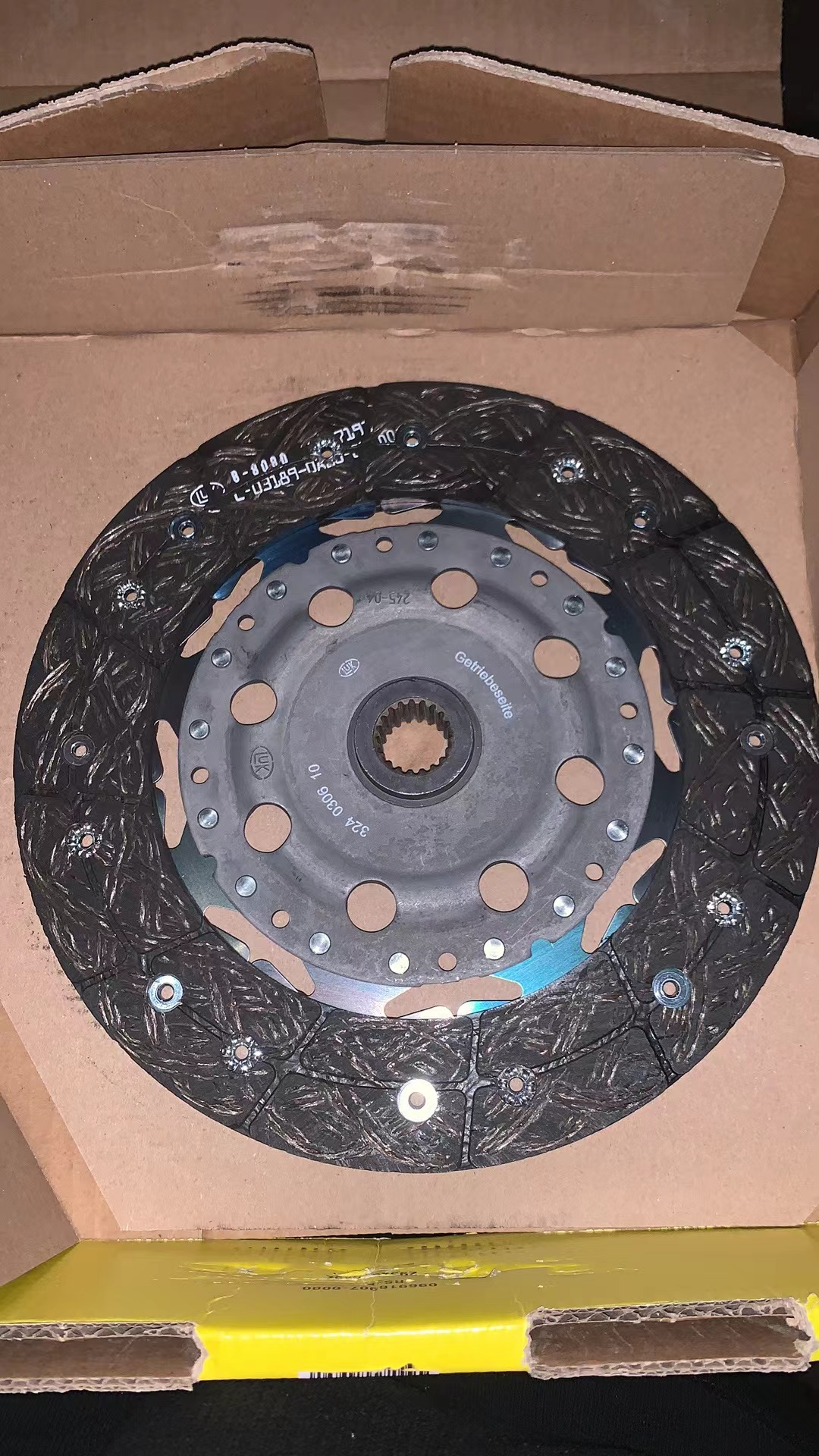 东信汽配  东东的世界:圣达菲luk一条 #汽车配件