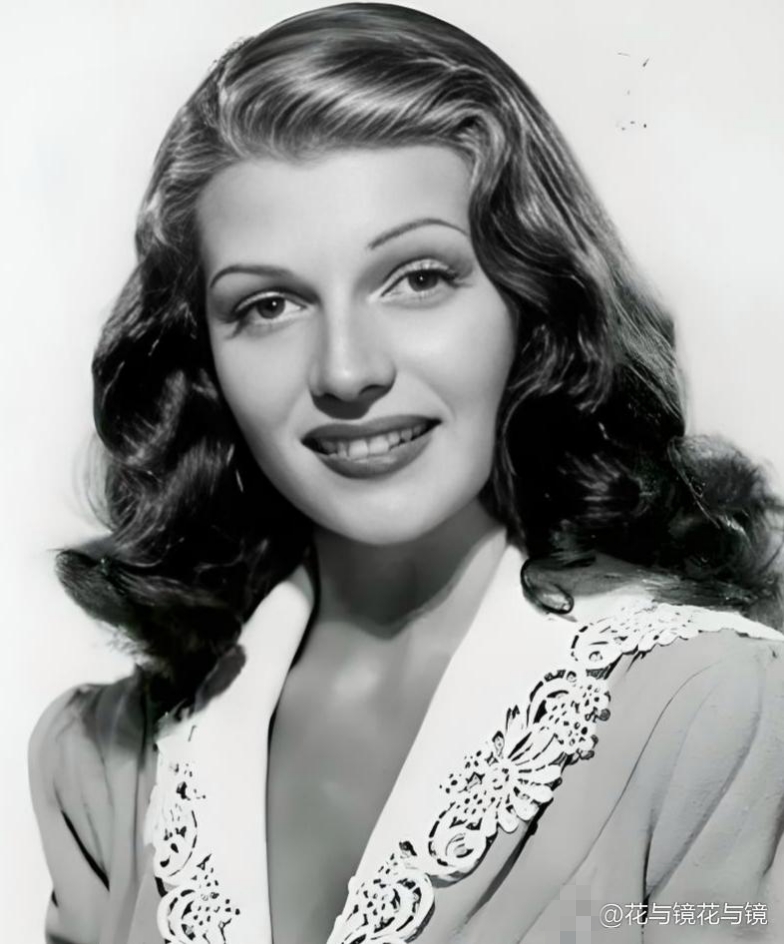 花与镜花与镜:金陵十二钗尤三姐之丽塔海华丝