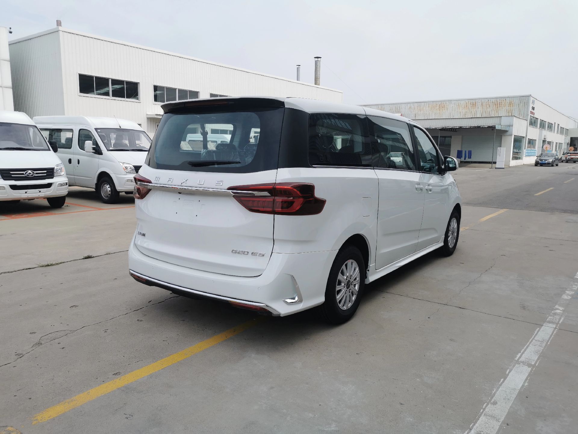 寿光大通maxus:上汽大通g20es欢迎进店赏车#mpv商务车