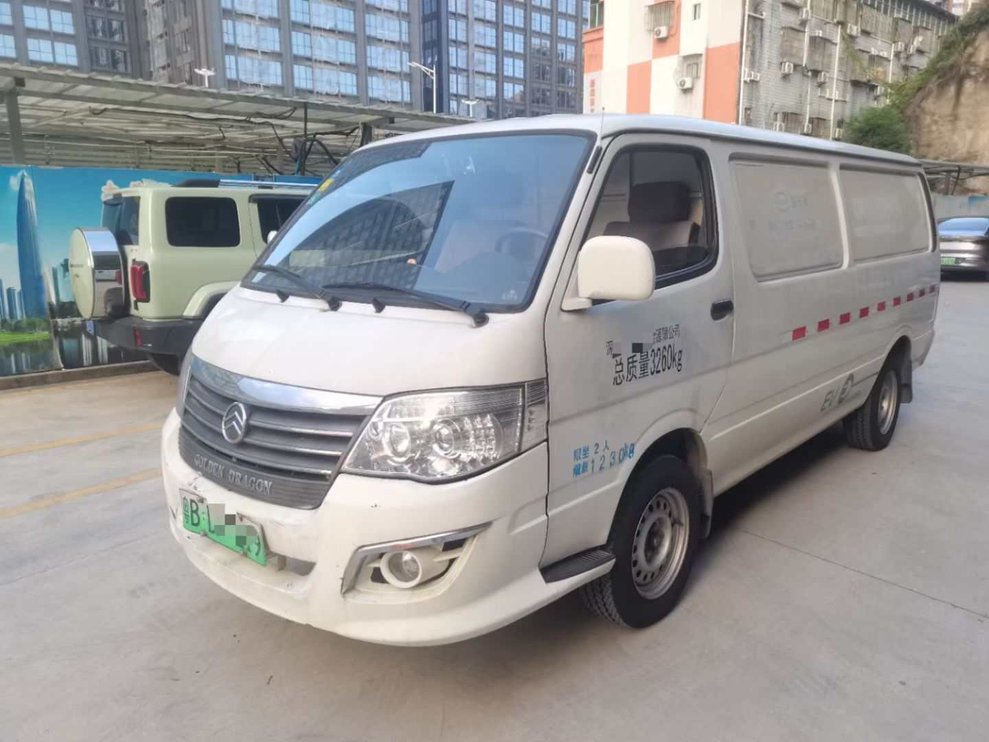 深圳市顺利达二手车交易有限公司:2018年12月,厦门金龙纯电动货车大中